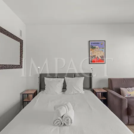 Croisette 2034 - For Rent Appartement Cannes