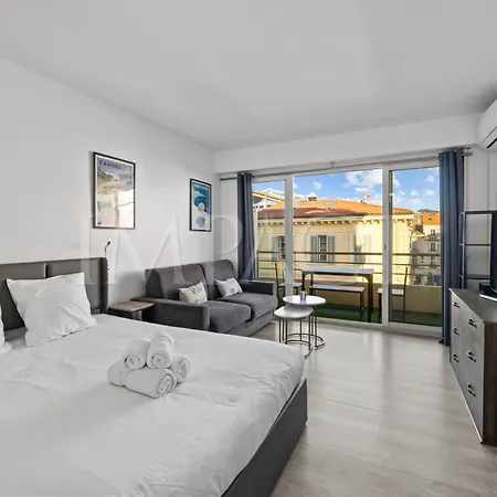 Croisette 2034 - For Rent * كان