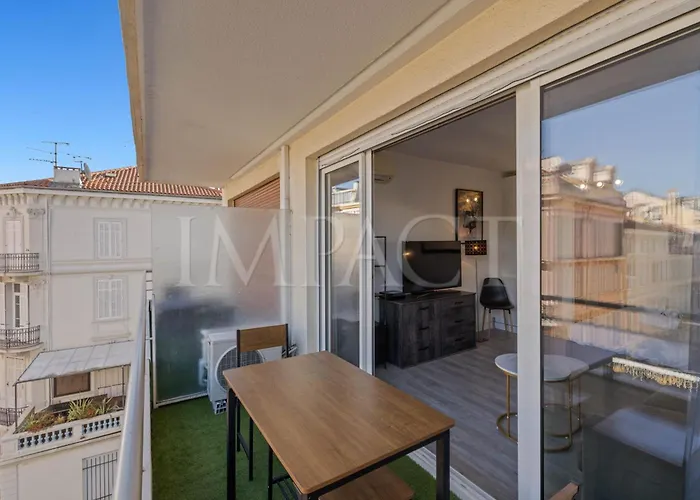 Croisette 2034 - For Rent Lägenhet